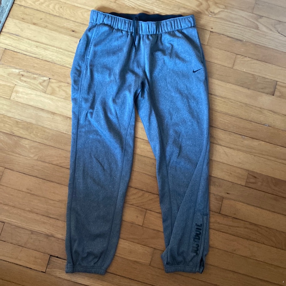 Nike Sweatpants Gray size medium